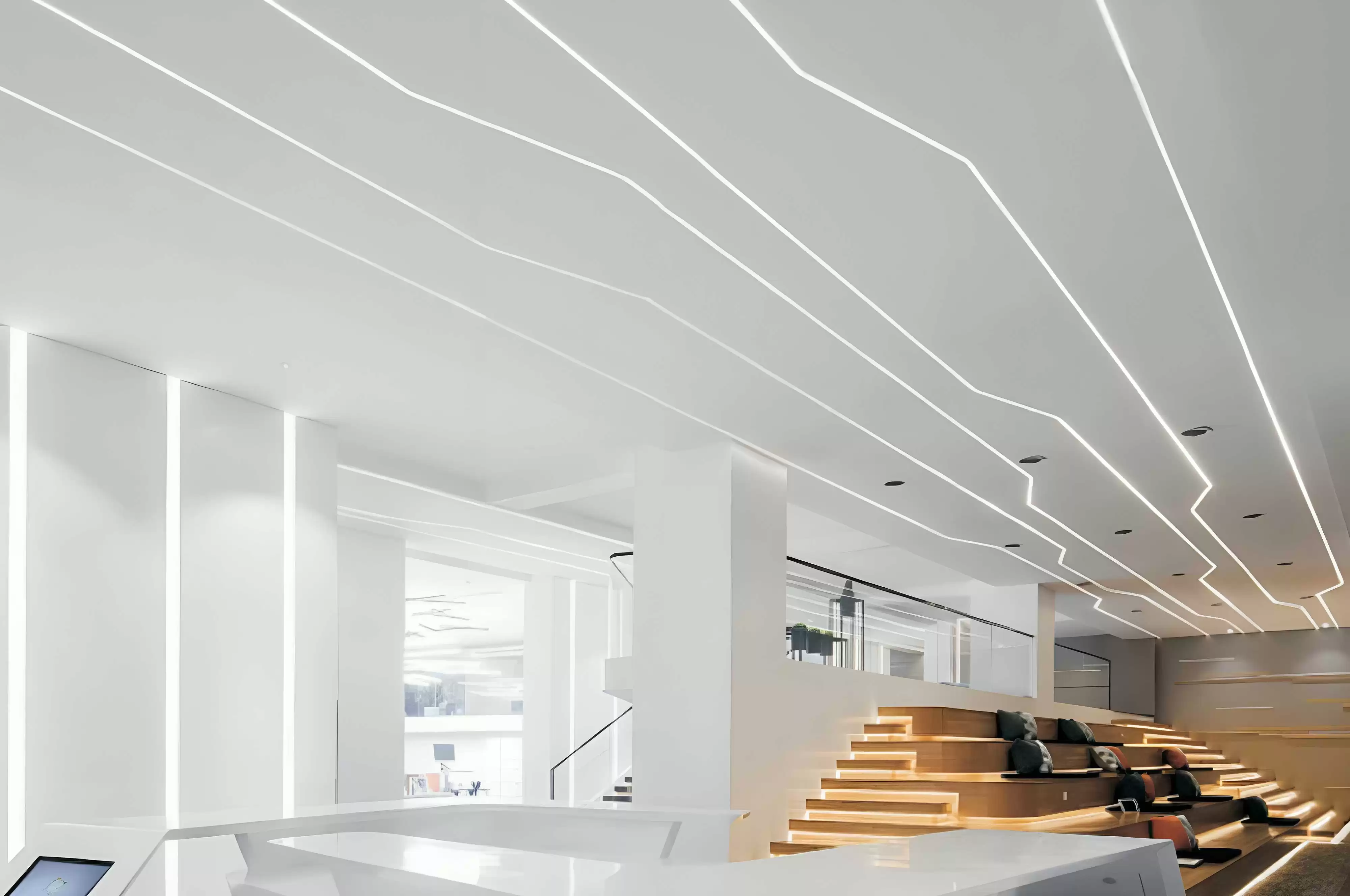 Top Luminous Series